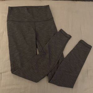 Lululemon Heathered Grey Leggings 28”